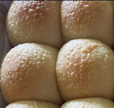 Soft Dinner Rolls